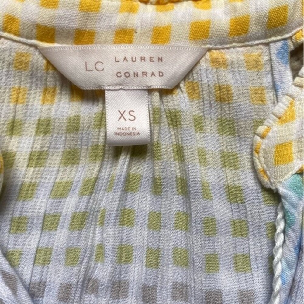 LC Lauren Conrad Checked Print Tank with Tassels - Picture 4 of 7